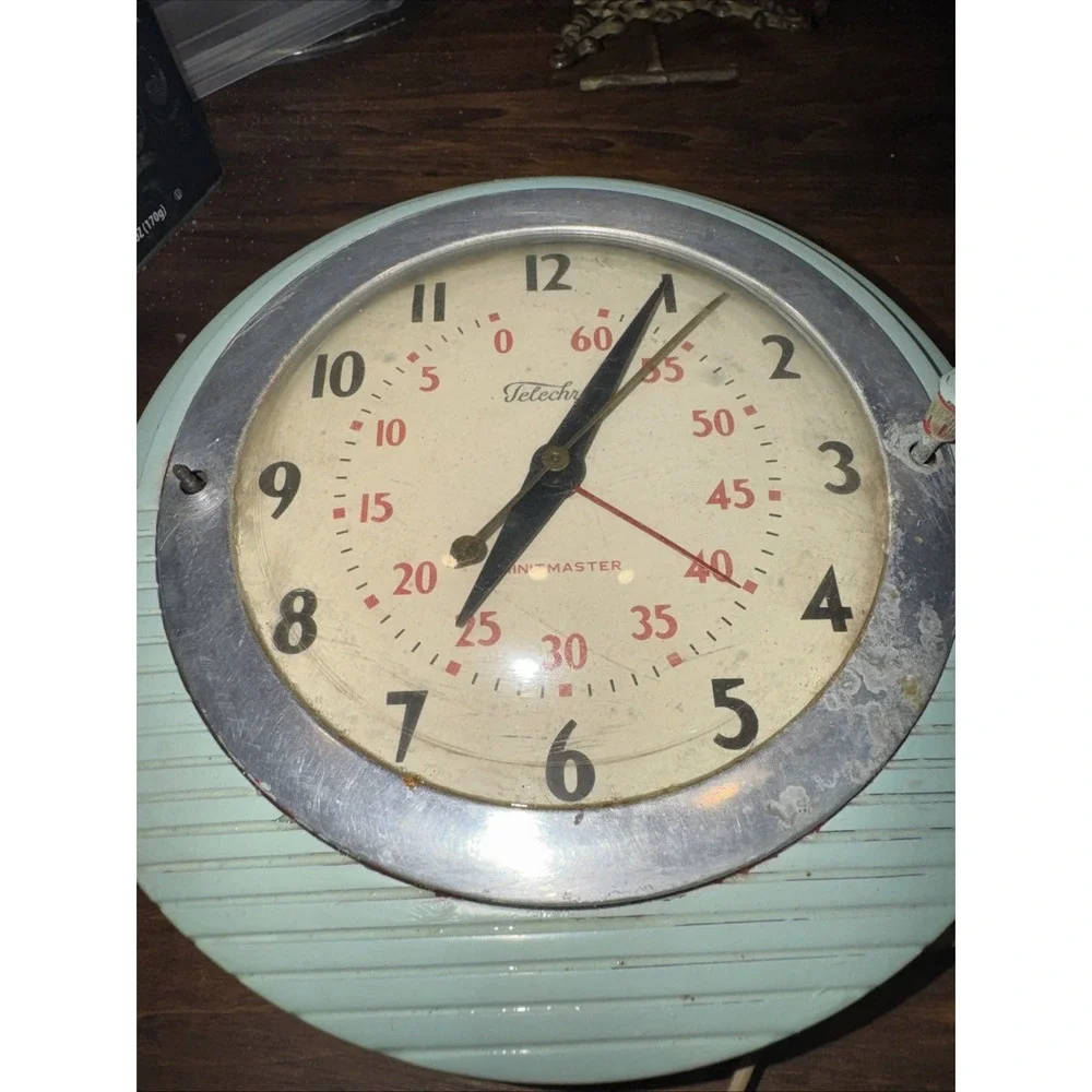 1940s Telechron Minitmaster 2H17 Art Deco Mid Century Modern Wall Kitchen Clock